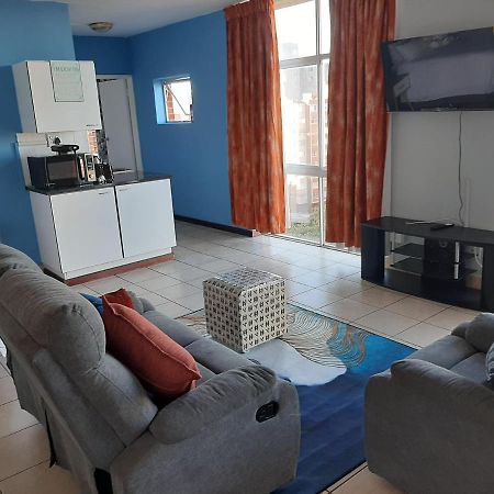 Unit 95 Oceanic - Self Catering, North Beach Durban Buitenkant foto