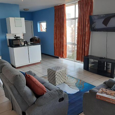 Unit 95 Oceanic - Self Catering, North Beach Durban Buitenkant foto