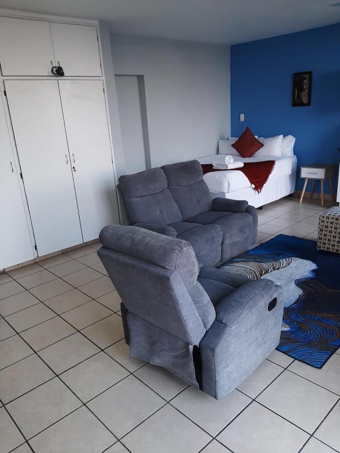 Unit 95 Oceanic - Self Catering, North Beach Durban Buitenkant foto